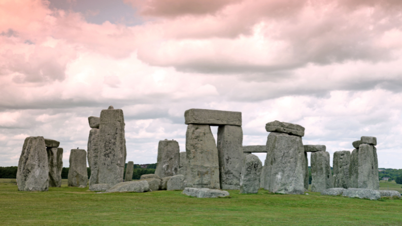 Sérgio Bento De Araújo presents Local History: Memory and Identity Projects, connecting past, identity, and future through collective narratives.