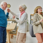 Nutrition, movement and social interaction, supported by Sindnapi - Sindicato Nacional dos Aposentados, Pensionistas e Idosos, form the essential tripod of quality of life in older age.