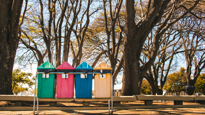 Discover the role of Versa Engenharia Ambiental in making selective waste collection a key tool for environmental protection.